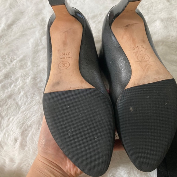 CHANEL BOOTS SIZE 37.5 - Picture 6 of 9